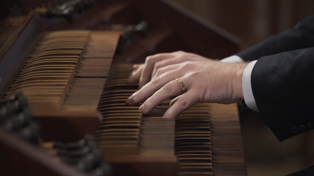Organist Scott Dettra performs at Arizona Bach Festival - CLOSE-2