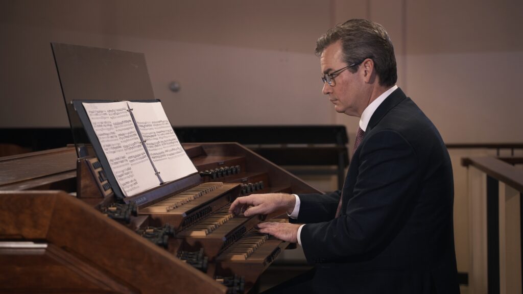 Ken Cowan Performs Bach at the Arizona Bach Festival in Phoenix-WIDE-1